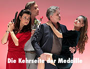 Witzige Szenen einer Ehe -  Starke Pointen-Spielerei bei „Die Kehrseite der Medaille“ (Komödie im Bayerischen Hof) (©Foto: Dietrich Dettmann)